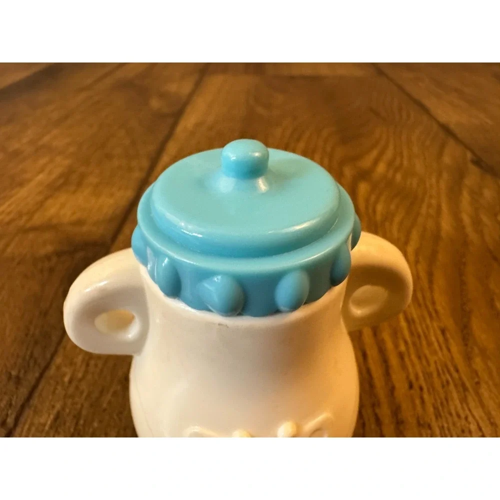Hasbro‎ Baby Alive Baby Go Bye Bye Doll Bottle Blue White Replacement 2007 Cup